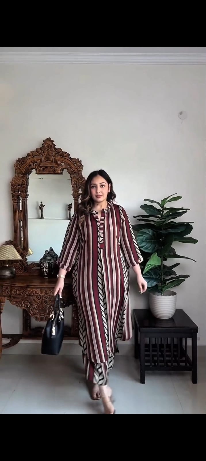 Uzmay Khadar PRINT 2PC STITCHED