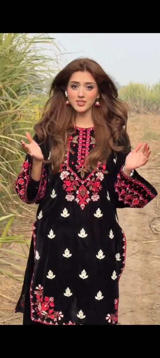 Jannat Mirza  2 Piece Embroidery